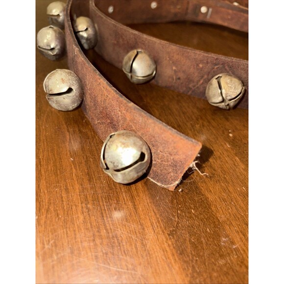Antique Sleigh Bells 20 Petal  Leather 48” Long - Picture 5 of 5
